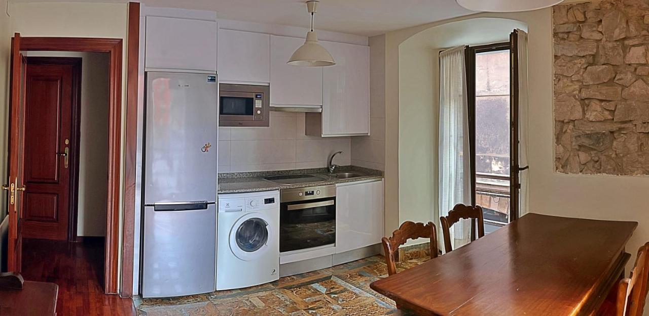 La Marina Apartment Хихон Екстериор снимка