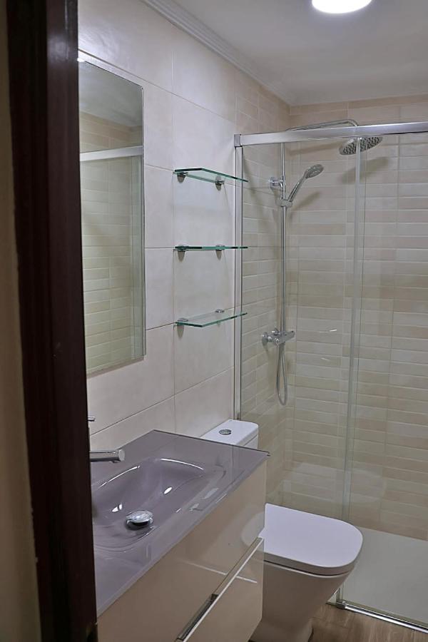 La Marina Apartment Хихон Екстериор снимка